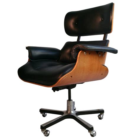 replica eames desk chair